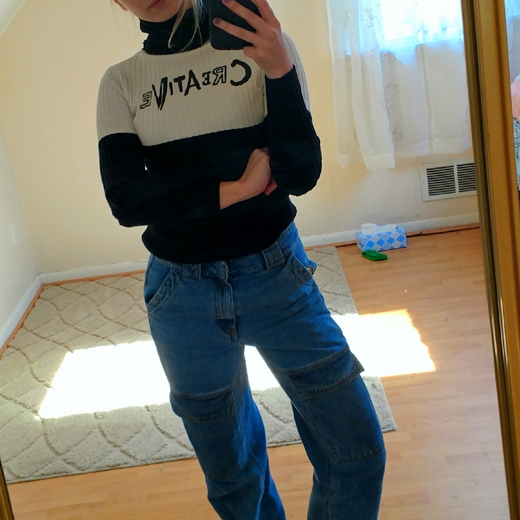 Creative Turtle Neck